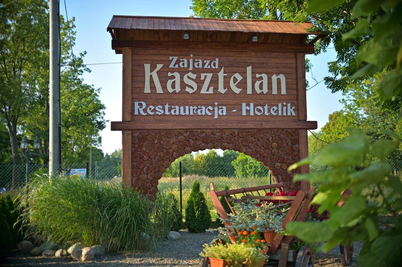 Restauracja Zajazd Kasztelan 크로스노 외부 사진